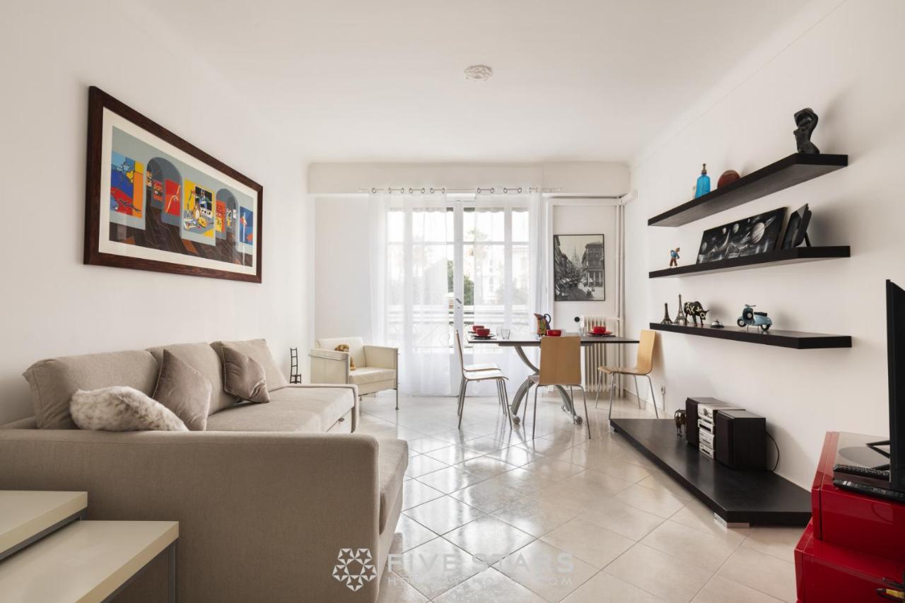 Suite Flora Five Stars Holiday House Nice Bagian luar foto